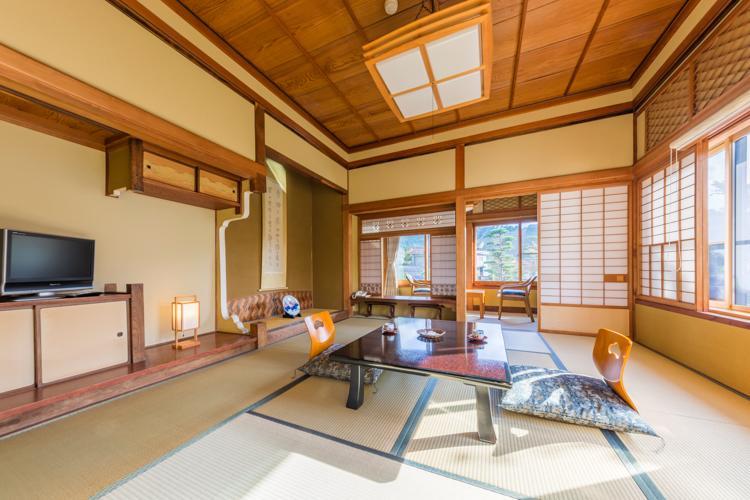 נוזאווה אונסן Kiriya Ryokan מראה חיצוני תמונה