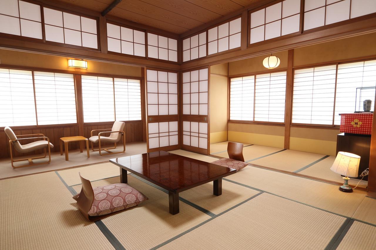 נוזאווה אונסן Kiriya Ryokan מראה חיצוני תמונה