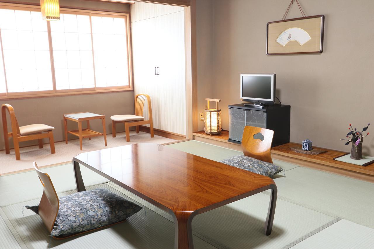 נוזאווה אונסן Kiriya Ryokan מראה חיצוני תמונה